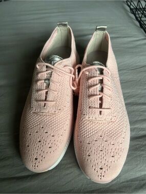 Cole Haan Light Pink Knit Lace-Up Women's Sneakers- NWOT Sz 8